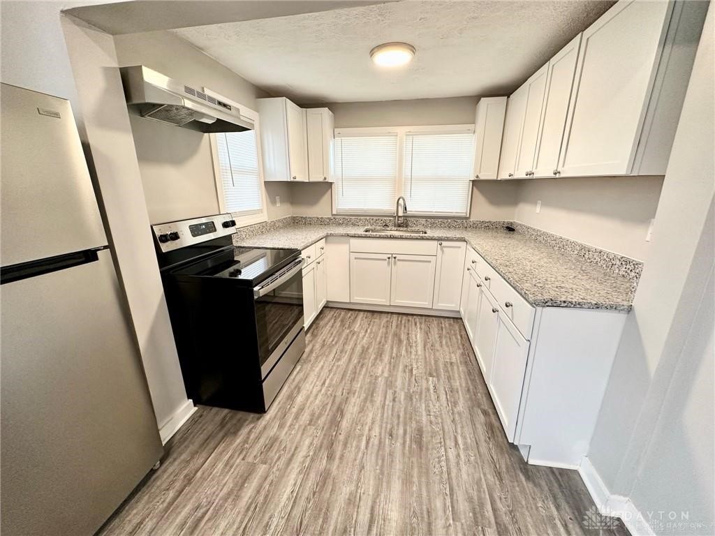 215 Penn Road Troy, OH 45373 - Photo 10 of 35 Updated Kitchen!