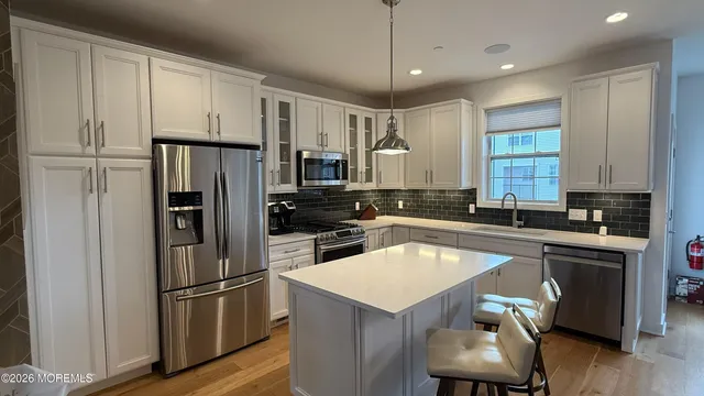 $4,800 | 25 Catherine Street, Unit 15, Red Bank, NJ 07701