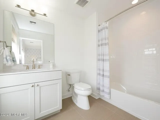 $4,800 | 25 Catherine Street, Unit 15, Red Bank, NJ 07701