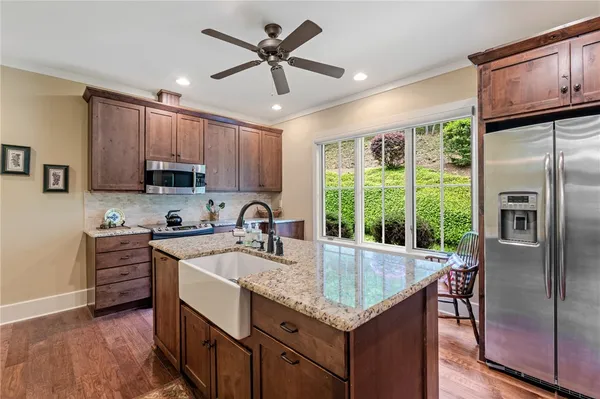 $1,399,685 | 109 Laurel Pond Way, Sunset, SC 29685