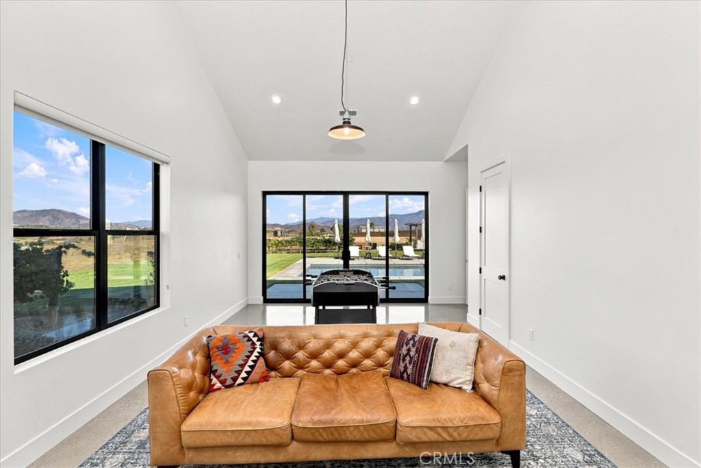 41838 Altanos Road Temecula, CA 92592 - Photo 23 of 75 Gallery Image 23
