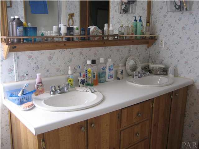 806 Decatur Avenue Pensacola, FL 32507 - Photo 10 of 12 Masterbath vanity..