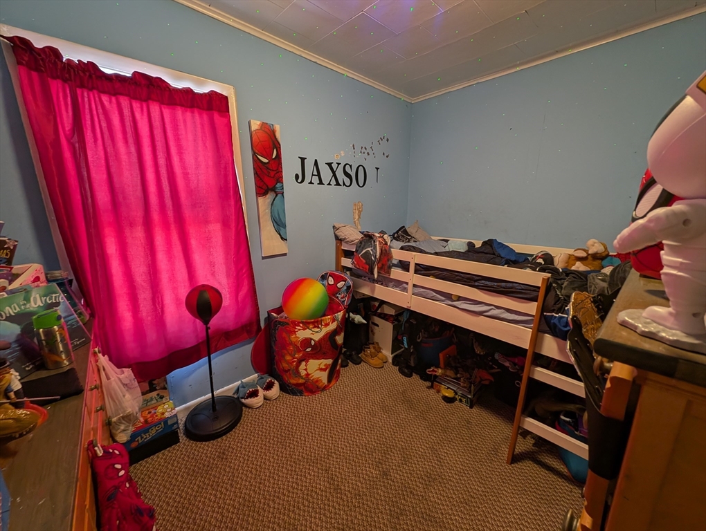131 Thomas Street Fall River, MA 02723 - Photo 20 of 35