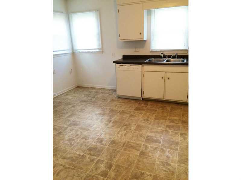 1630 North Shortridge Road Indianapolis, IN 46219 - Photo 5 of 12 Gallery Image 5