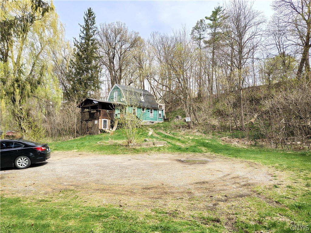 114 Piper Road Herkimer, NY 13350 - Photo 4 of 32
