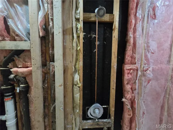 $169,900 | 3655 Seville Drive, Florissant, MO 63033