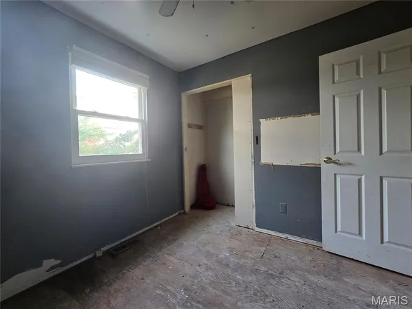 $169,900 | 3655 Seville Drive, Florissant, MO 63033