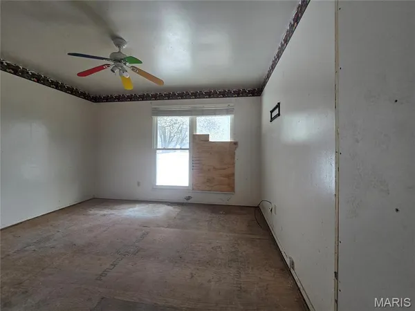 $169,900 | 3655 Seville Drive, Florissant, MO 63033