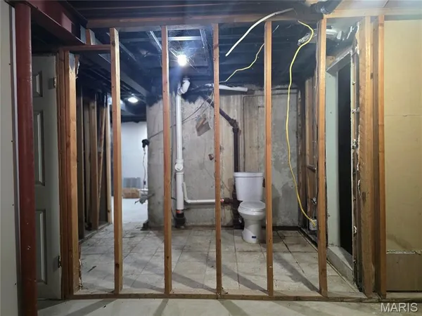 $169,900 | 3655 Seville Drive, Florissant, MO 63033