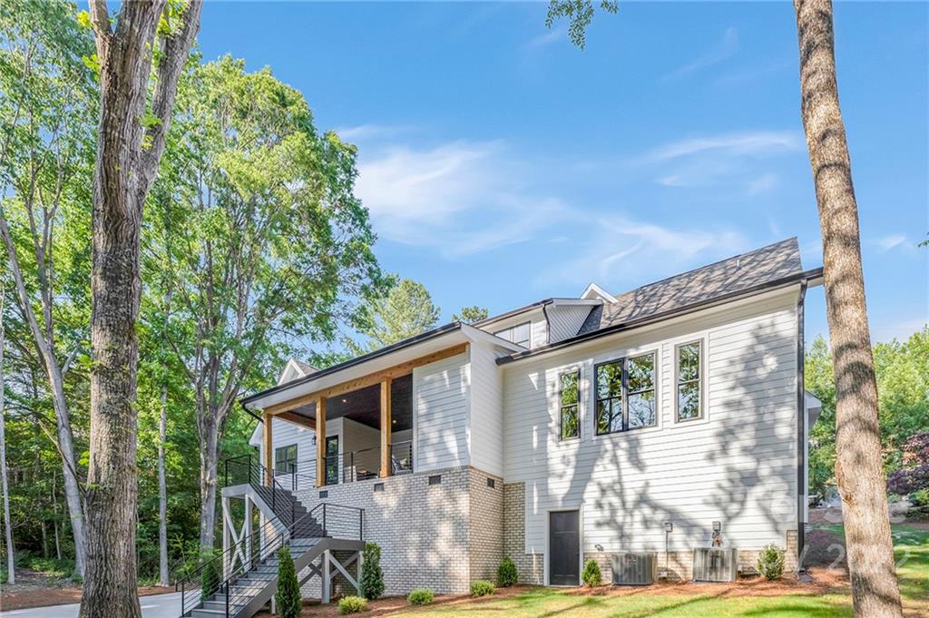 244 Pine Road Davidson, NC 28036 - Photo 34 of 37 Gallery Image 34