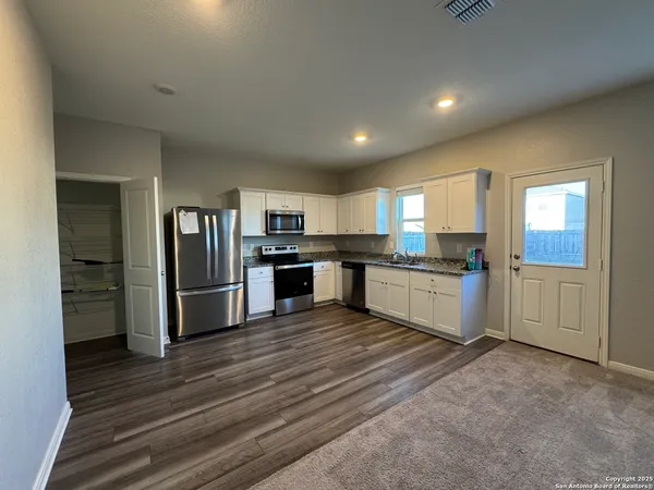 $1,799 | 14685 Maple Terrace, San Antonio, TX 78253