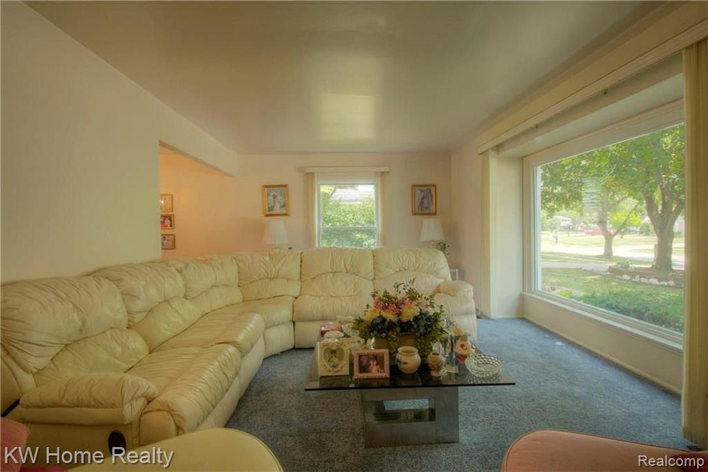 21100 Andover Road Southfield, MI 48076 - Photo 7 of 59