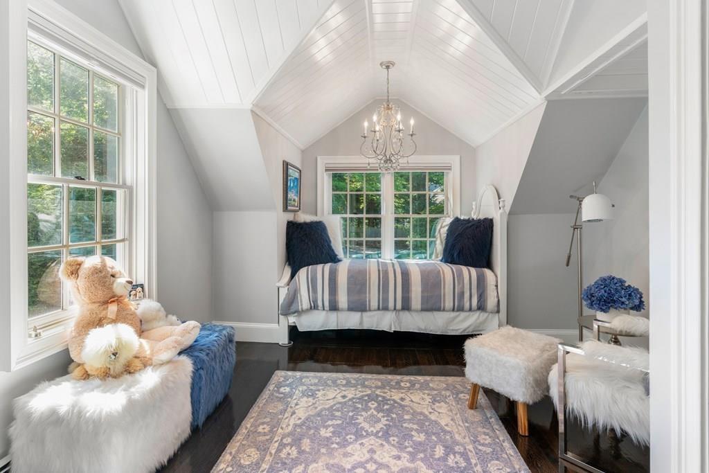 185 Winter Street Weston, MA 02493 - Photo 14 of 22