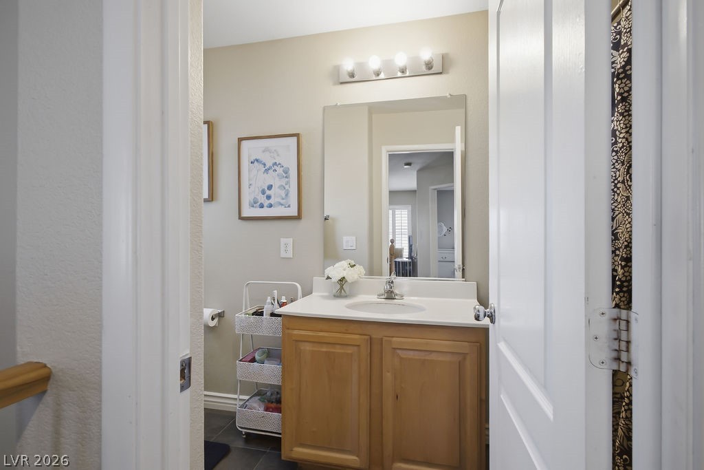 3409 Edinboro Ridge Avenue North Las Vegas, NV 89081 - Photo 22 of 51 Upstairs main bathroom