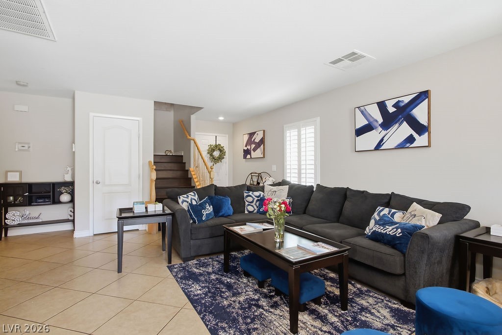 3409 Edinboro Ridge Avenue North Las Vegas, NV 89081 - Photo 8 of 51 Open, airy & bright living space.