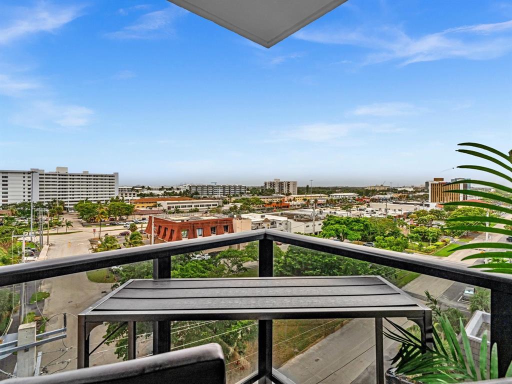 5100 Dupont Boulevard, Unit 8G Fort Lauderdale, FL 33308 - Photo 11 of 65 a view of a balcony with city view