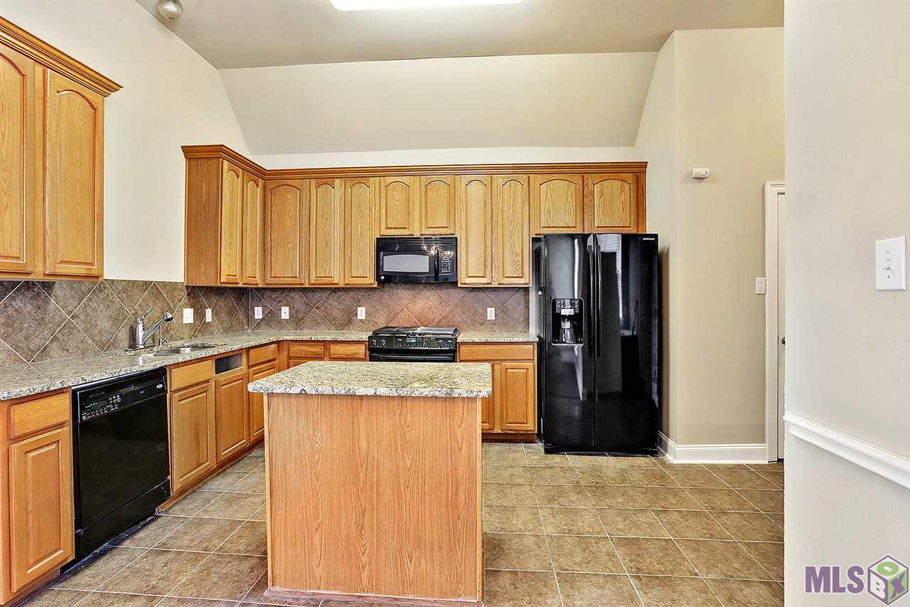 12604 Springfield Road Denham Springs, LA 70706 - Photo 3 of 12