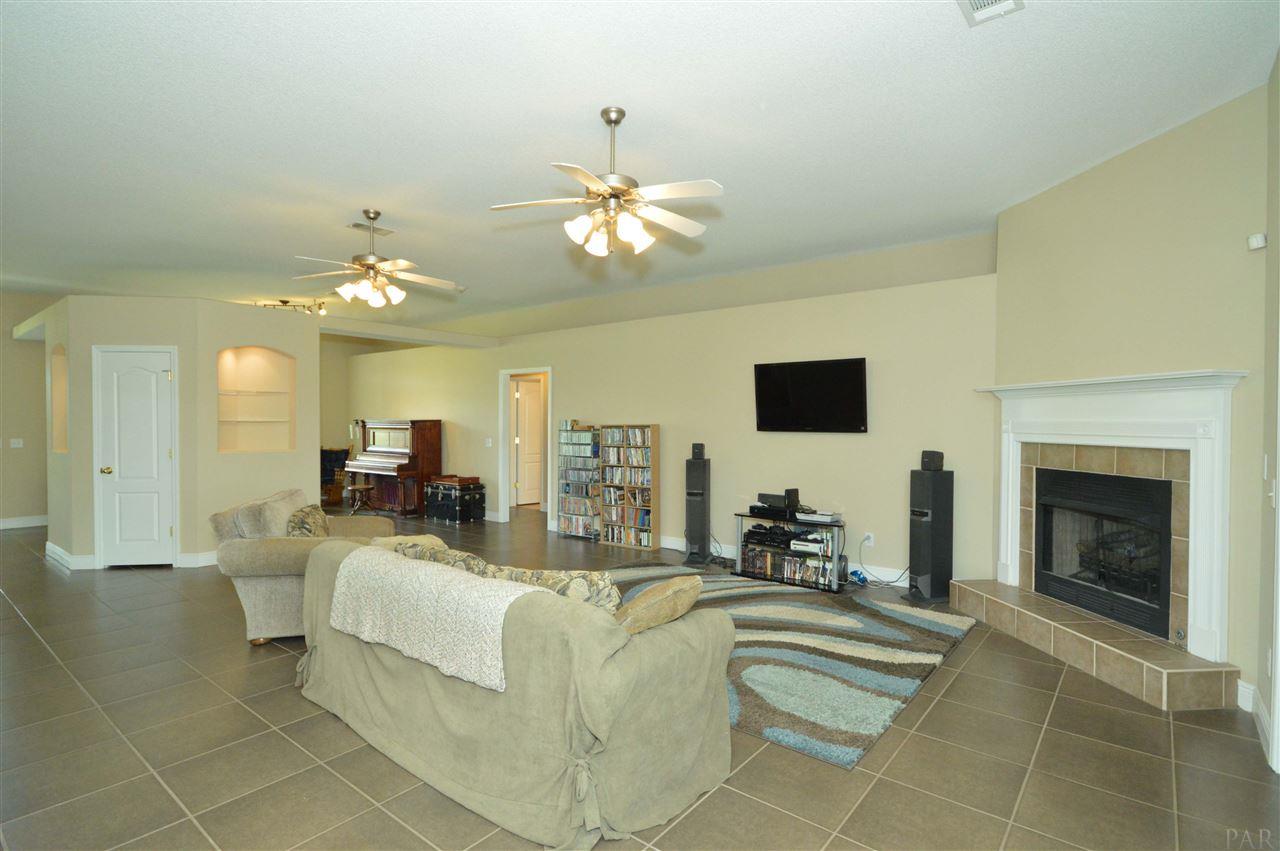 3073 Wallace Lake Road Pace, FL 32571 - Photo 24 of 48