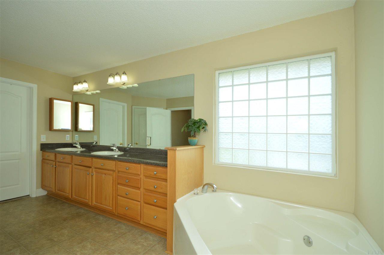 3073 Wallace Lake Road Pace, FL 32571 - Photo 28 of 48