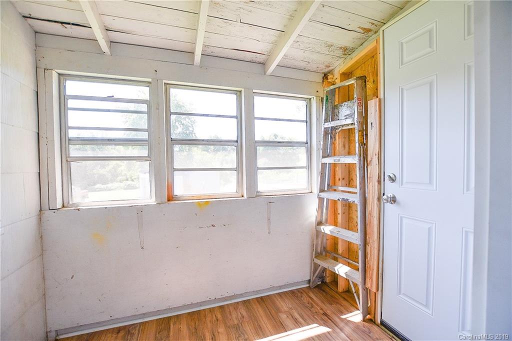 3643 Icard Rhodhiss Road Connelly Springs, NC 28612 - Photo 18 of 23 Gallery Image 18