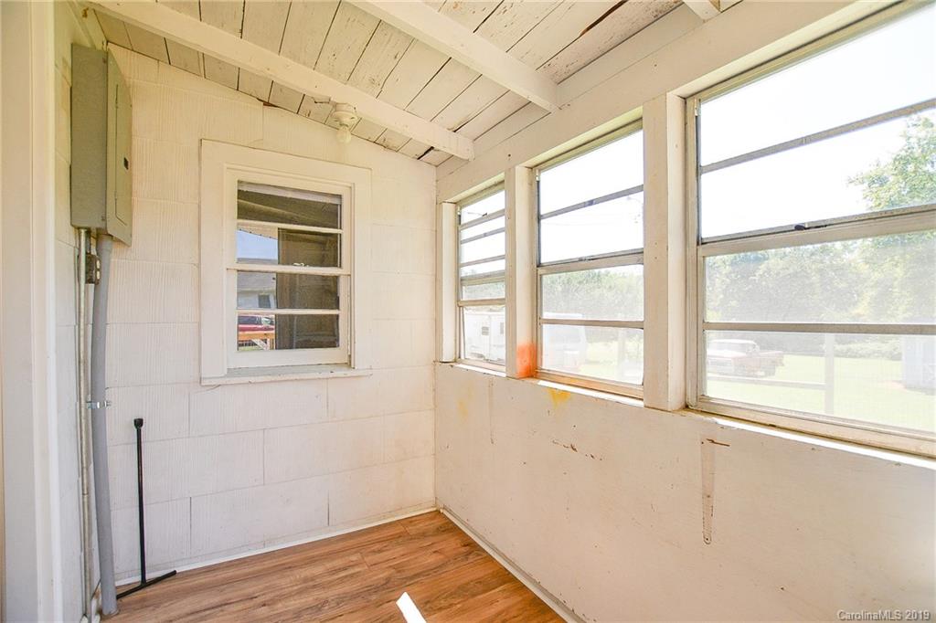 3643 Icard Rhodhiss Road Connelly Springs, NC 28612 - Photo 20 of 23 Gallery Image 20