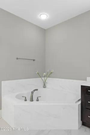 $750,000 | 9385 Fallen Pear Lane Northeast, Leland, NC 28451