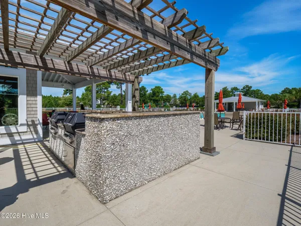 $750,000 | 9385 Fallen Pear Lane Northeast, Leland, NC 28451