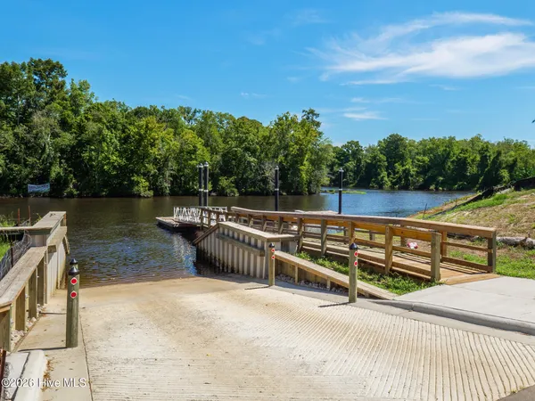 $750,000 | 9385 Fallen Pear Lane Northeast, Leland, NC 28451