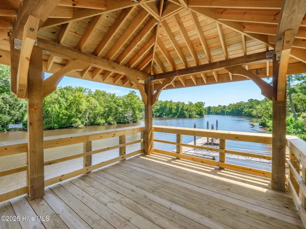 $750,000 | 9385 Fallen Pear Lane Northeast, Leland, NC 28451