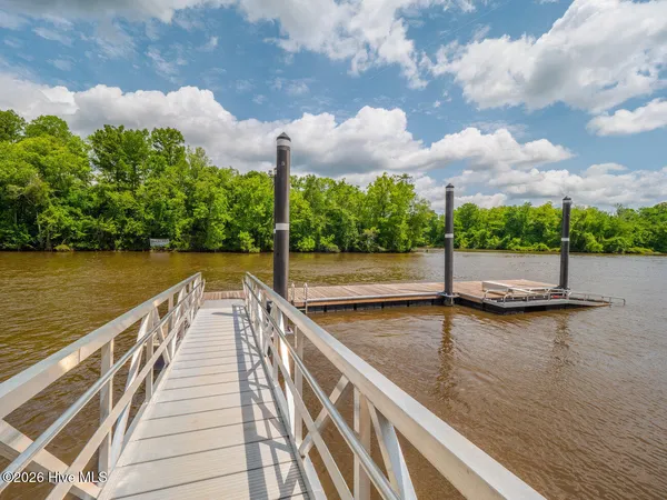 $750,000 | 9385 Fallen Pear Lane Northeast, Leland, NC 28451