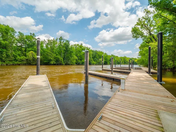 $750,000 | 9385 Fallen Pear Lane Northeast, Leland, NC 28451