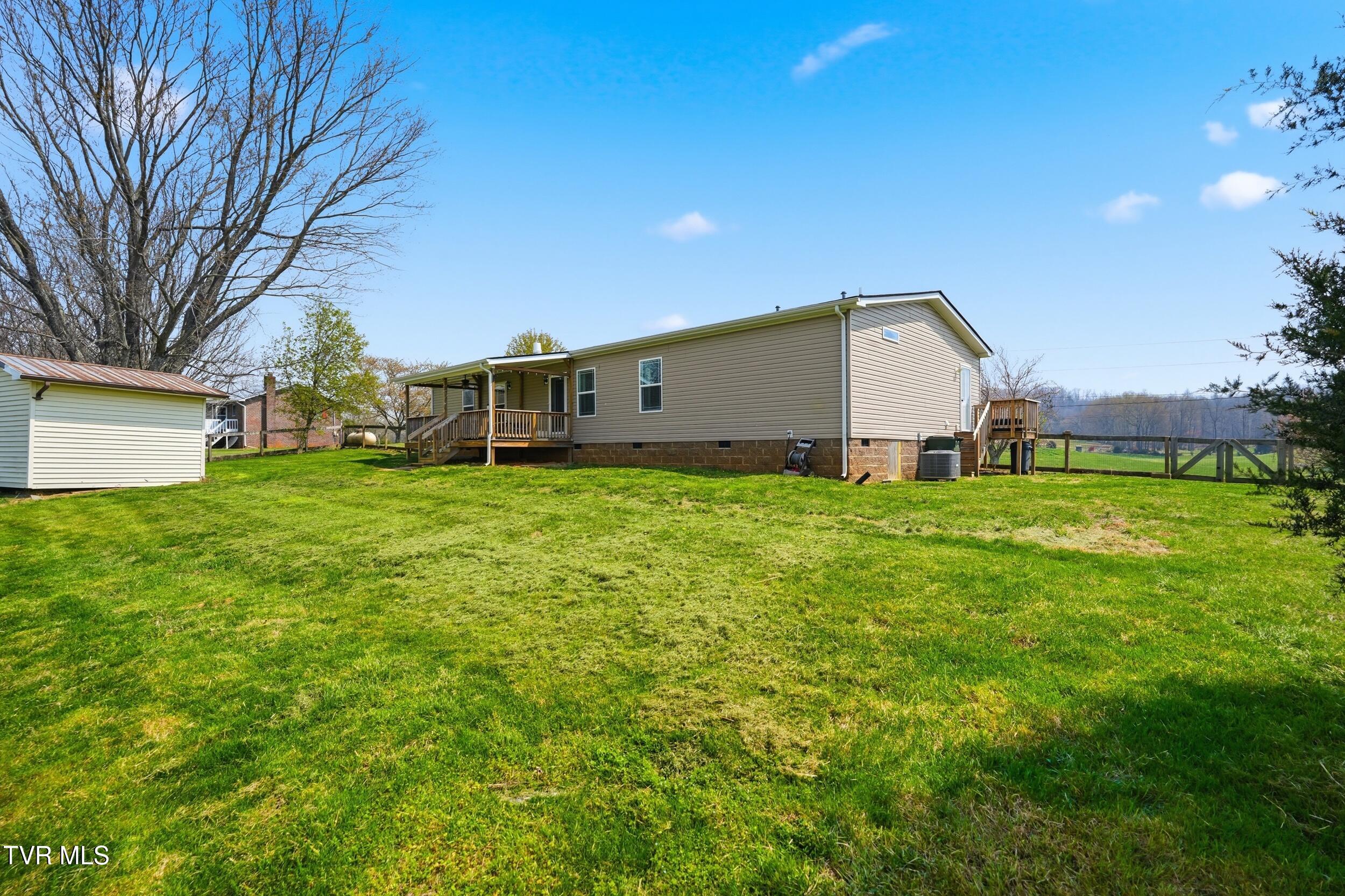 445 Sliger Road Jonesborough, TN 37659 - Photo 31 of 40 31_dsc08484