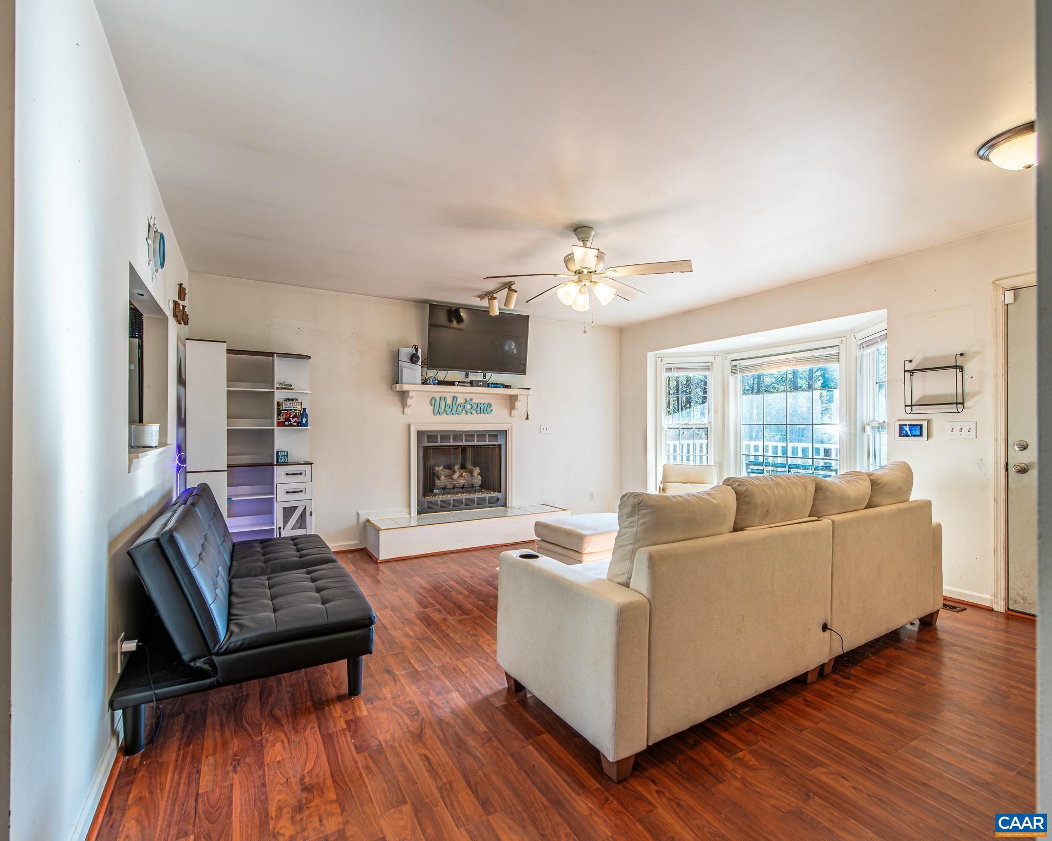 24 Loblolly Road Palmyra, VA 22963 - Photo 3 of 31