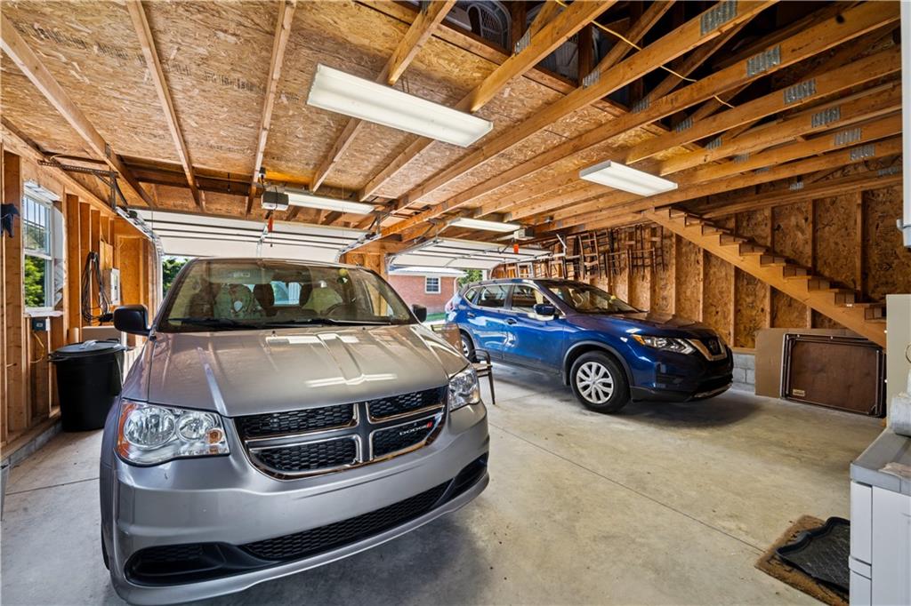 1015 Middletown Road New Stanton, PA 15672 - Photo 32 of 41 Garage