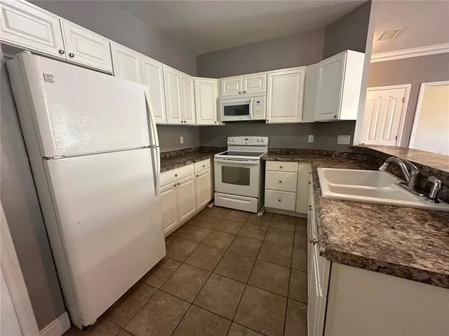 $1,550 | 1995 Erving Circle, Unit 203, Ocoee, FL 34761