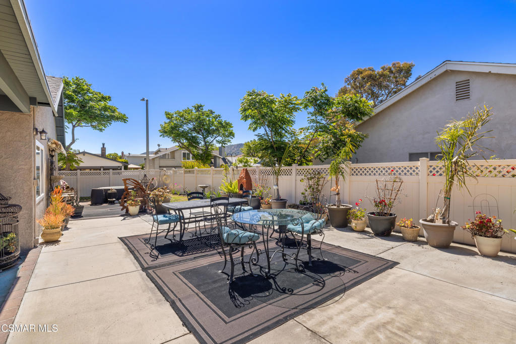 5396 Diane Street Simi Valley, CA 93063 - Photo 8 of 25