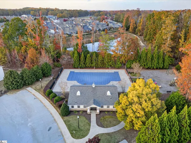 $484,900 | 10 Dunsborough Drive, Simpsonville, SC 29680