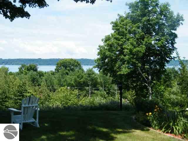 5864 Schweigen Road Bellaire, MI 49615 - Photo 8 of 25 1737740-7.JPG