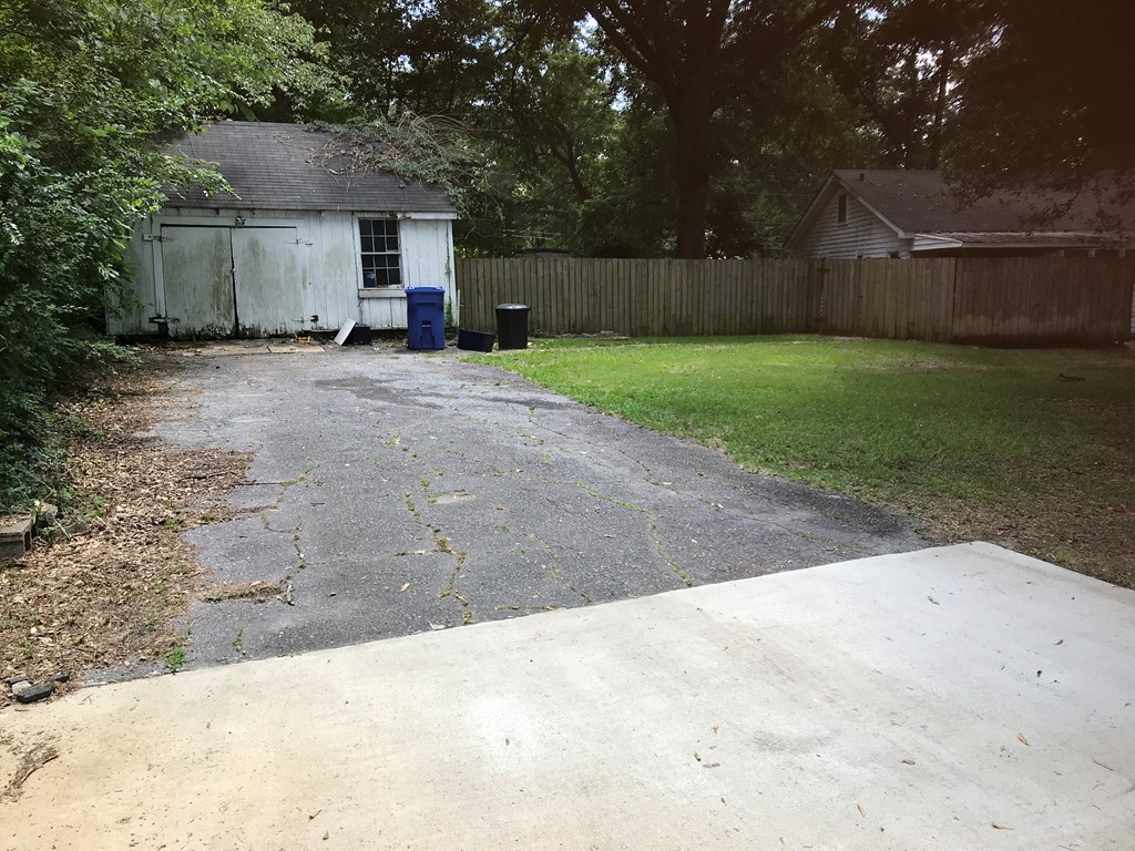2424 Avalon Road Columbus, GA 31907 - Photo 3 of 3 Gallery Image 3