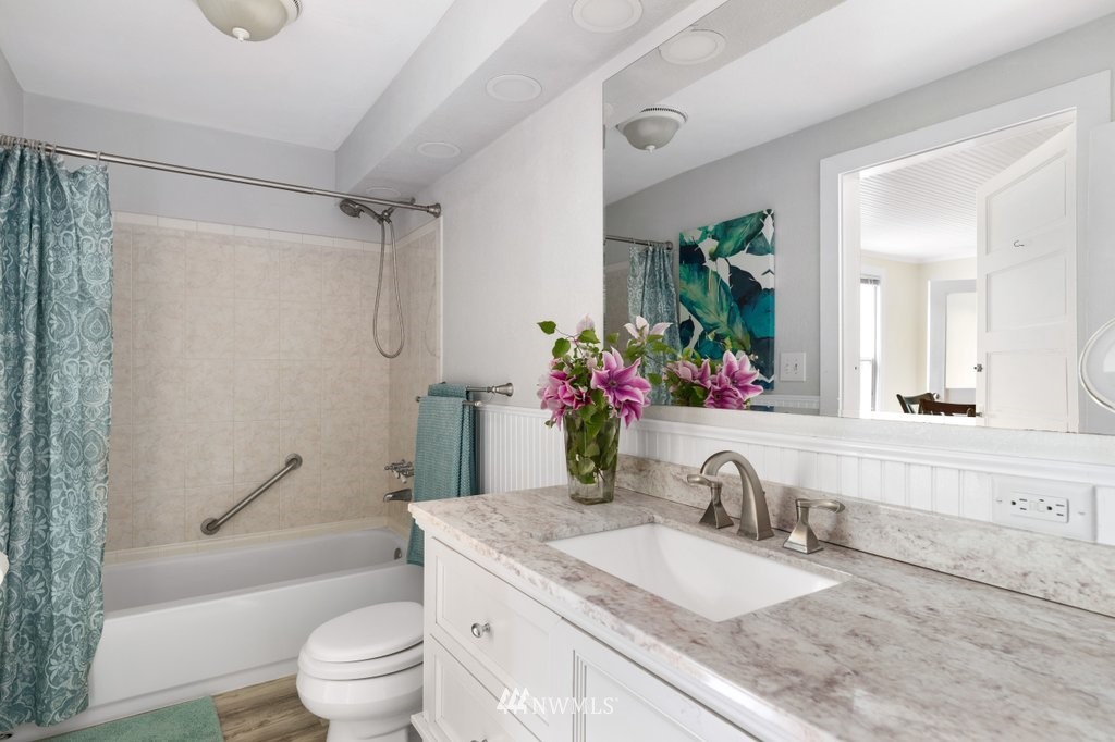 2187 Zylstra Road Oak Harbor, WA 98277 - Photo 15 of 40 Gallery Image 15