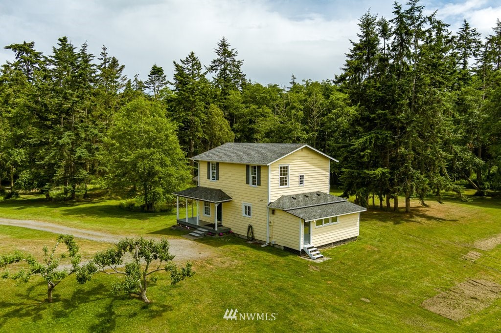 2187 Zylstra Road Oak Harbor, WA 98277 - Photo 3 of 40 Gallery Image 3