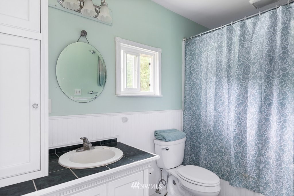 2187 Zylstra Road Oak Harbor, WA 98277 - Photo 24 of 40 Gallery Image 24