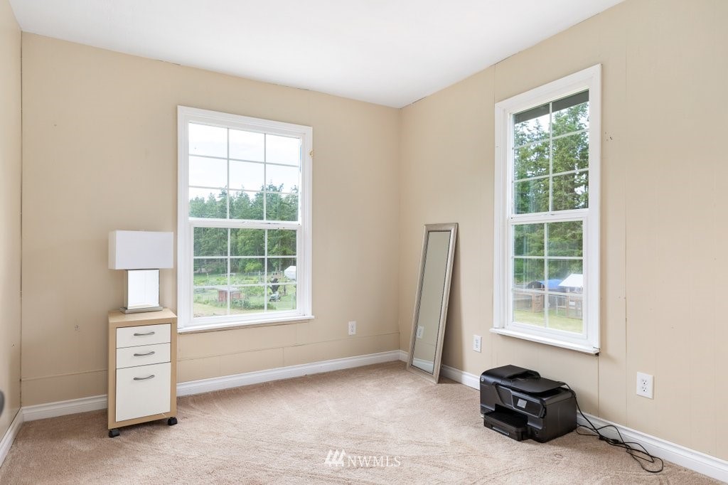 2187 Zylstra Road Oak Harbor, WA 98277 - Photo 27 of 40 Gallery Image 27