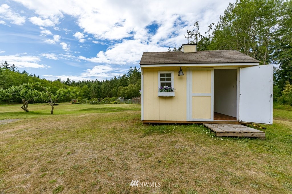2187 Zylstra Road Oak Harbor, WA 98277 - Photo 29 of 40 Gallery Image 29