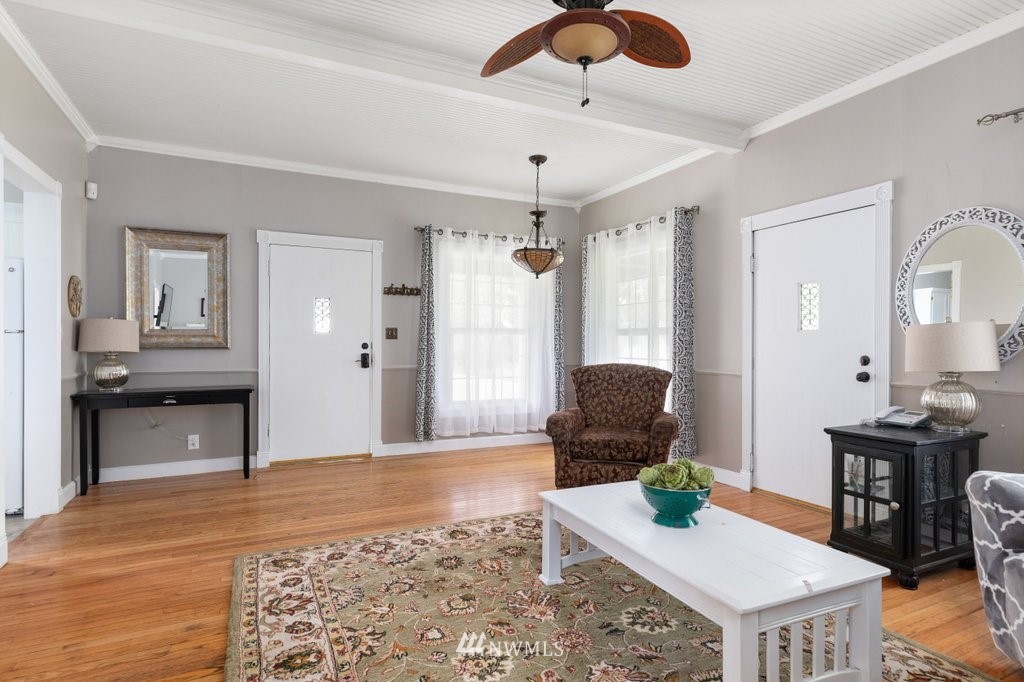 2187 Zylstra Road Oak Harbor, WA 98277 - Photo 4 of 40 Gallery Image 4
