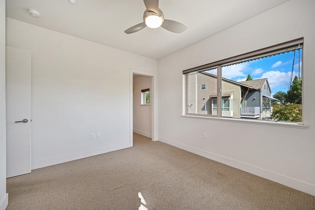 2779 Del Rio Place, Unit A Davis, CA 95618 - Photo 35 of 53 Gallery Image 35