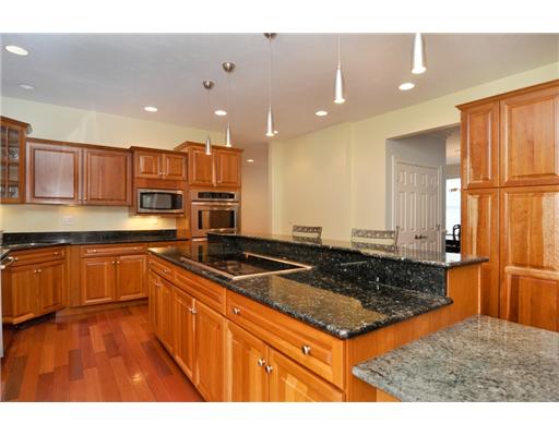 20 Linden Road Barrington, RI 02806 - Photo 6 of 20 Kitchen.