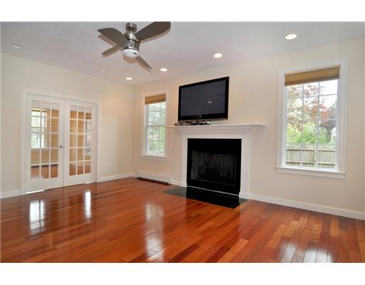 20 Linden Road Barrington, RI 02806 - Photo 8 of 20 Den/Family/Great Room.