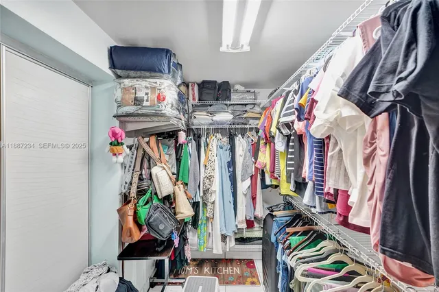 $2,088,000 | 2024 Alton Road, Miami Beach, FL 33140