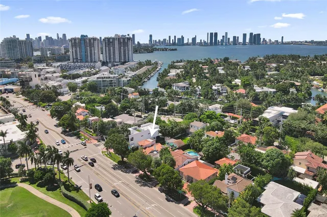 $2,088,000 | 2024 Alton Road, Miami Beach, FL 33140